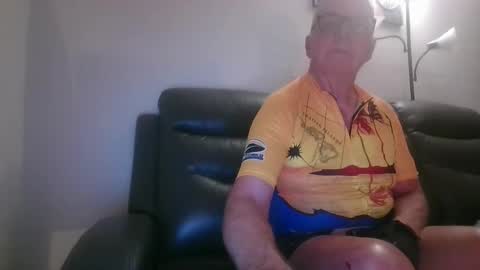 tacrunner66_ online show from 09.26.25