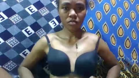 Snapshot of tahiryjosiah chatting on 11.10.25 tahiryjosiah online show from 11.10.25