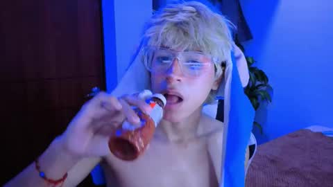 taichi online show from 11.13.25