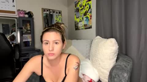 Snapshot of taishabubblebutt chatting on 12.01.24 Taishabubblebutt online show from 12.01.24