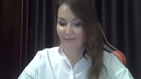 taisialucky77 online show from 10.13.25