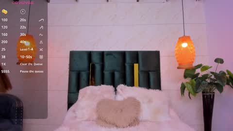 Taissa online show from 01.18.25