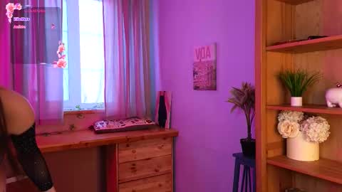 Lizzy online show from 10.23.25