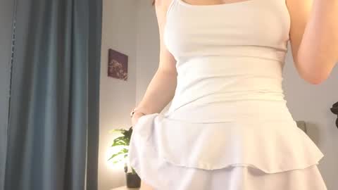 Lizzy online show from 04.09.26