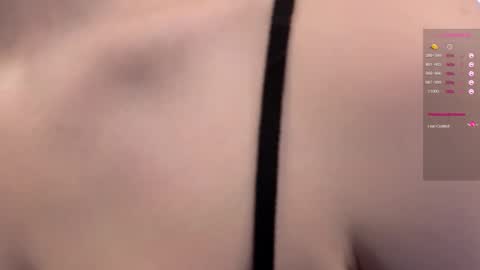 Snapshot of taitatkins chatting on 03.05.25 Emily online show from 03.05.25