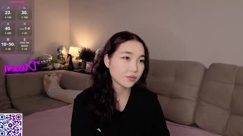 Soo Ying online show from 02.19.26