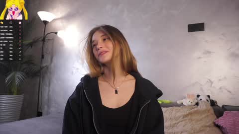 Mia online show from 03.30.26