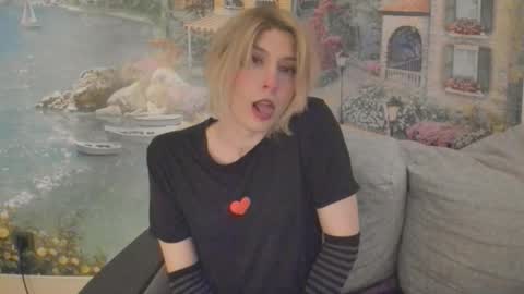 Taka online show from 10.21.25