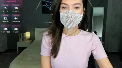 Sasha online show from 12.15.25