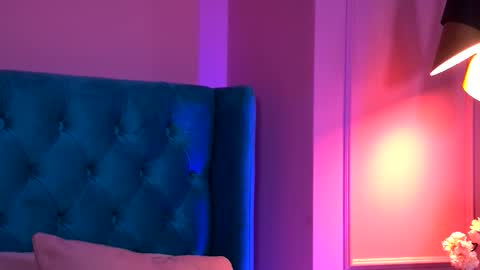 Snapshot of taliamorenne chatting on 11.08.25 taliamorenne online show from 11.08.25