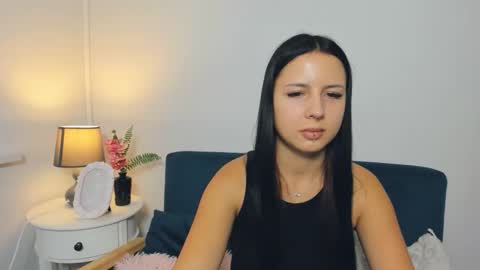 taliasensitive online show from 10.08.25