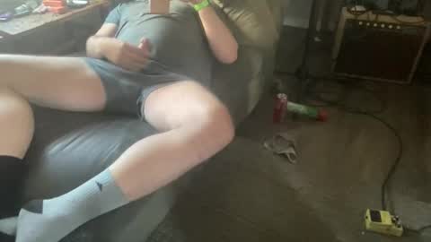 tall_dad_bod online show from 11.01.25