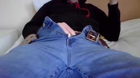 Ill tell you if you really want to know. online show from 02.09.25