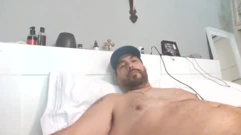 Snapshot of talllatino310 chatting on 03.04.25 talllatino310 online show from 03.04.25