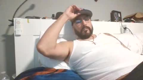 Snapshot of talllatino310 chatting on 12.21.25 talllatino310 online show from 12.21.25