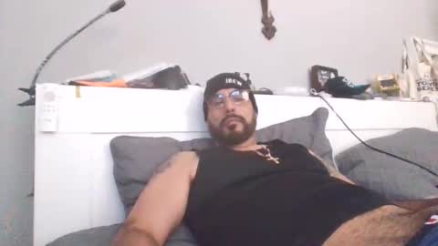 Snapshot of talllatino310 chatting on 01.14.26 talllatino310 online show from 01.14.26