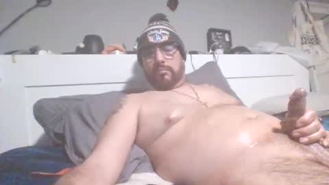 Snapshot of talllatino310 chatting on 02.13.26 talllatino310 online show from 02.13.26