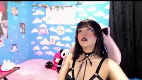 Alejandra Independent model online show from 04.18.26