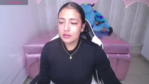 Snapshot of tamara_brown_t chatting on 11.15.25 Tamara online show from 11.15.25