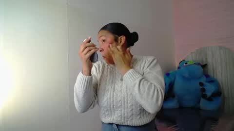 Snapshot of tamara_brown_t chatting on 11.25.25 Tamara online show from 11.25.25