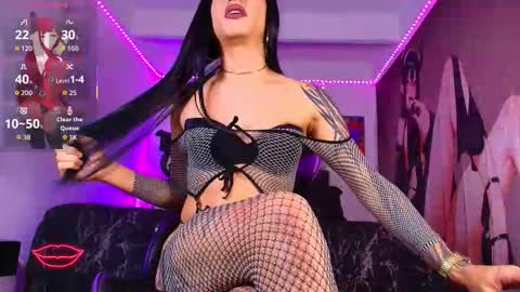 Snapshot of tamara_gyal chatting on 11.14.25 Tamara --- online show from 11.14.25