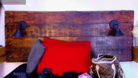    online show from 04.15.26