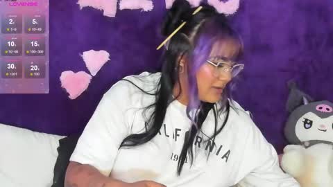 Snapshot of tami_doll9 chatting on 11.15.25 TAMI online show from 11.15.25