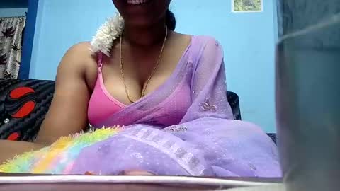 Snapshot of tamilmadhi520 chatting on 10.19.25 tamilmadhi520 online show from 10.19.25