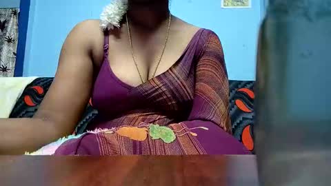 Snapshot of tamilmadhi520 chatting on 10.24.25 tamilmadhi520 online show from 10.24.25