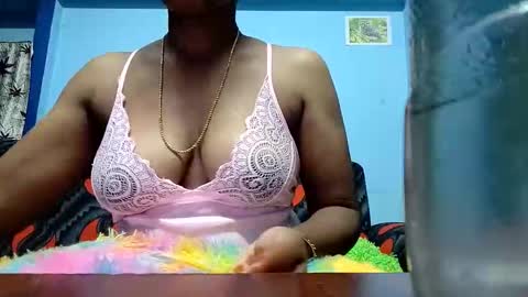 Snapshot of tamilmadhi520 chatting on 10.29.25 tamilmadhi520 online show from 10.29.25