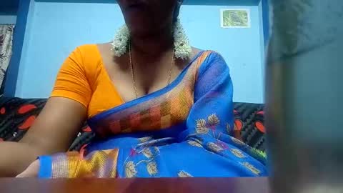 Snapshot of tamilmadhi520 chatting on 11.20.25 tamilmadhi520 online show from 11.20.25