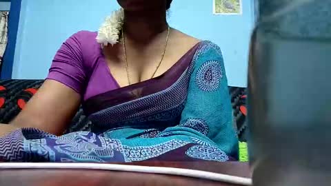 Snapshot of tamilmadhi520 chatting on 11.24.25 tamilmadhi520 online show from 11.24.25