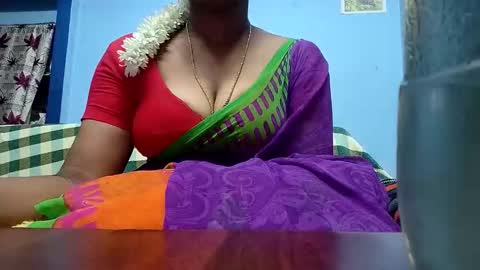 Snapshot of tamilmadhi520 chatting on 05.25.26 tamilmadhi520 online show from 05.25.26