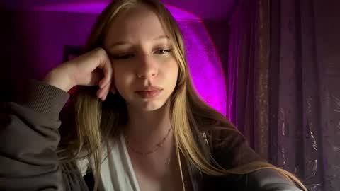 Jenny online show from 05.06.26