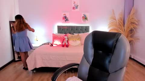 Snapshot of tamy_edwards chatting on 11.20.25 Tamy online show from 11.20.25