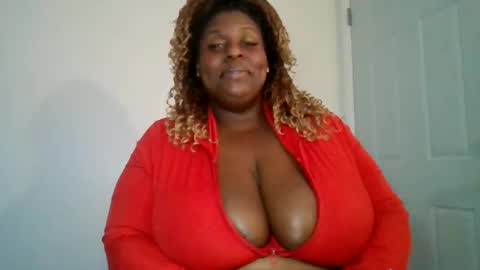 Snapshot of tamyajay chatting on 01.16.25 Tamya Jay online show from 01.16.25