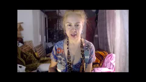 Milena online show from 11.05.25