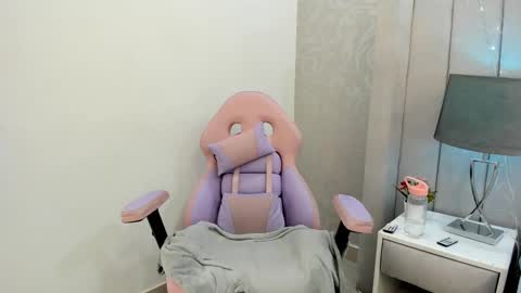 TaniaCarter online show from 02.19.25