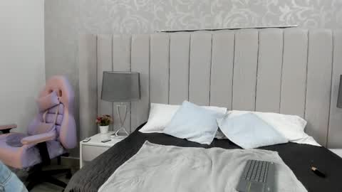 TaniaCarter online show from 02.27.25