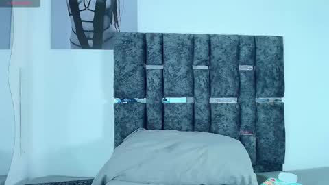 Snapshot of taniamilan chatting on 02.07.26 Tania online show from 02.07.26