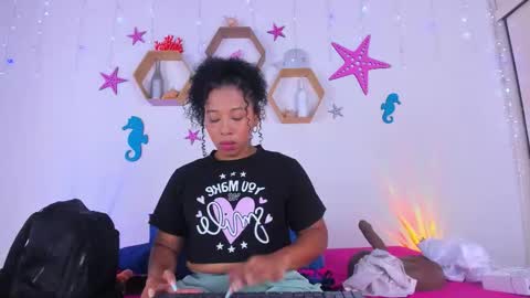 3 Tanisha 3 online show from 09.16.25