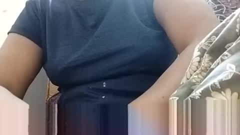 Snapshot of taniya_roy4628 chatting on 05.25.26 taniya_roy4628 online show from 05.25.26