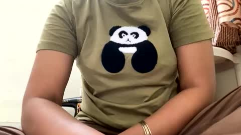 Snapshot of taniya_roy4628 chatting on 05.27.26 taniya_roy4628 online show from 05.27.26