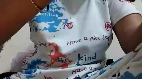 Snapshot of taniya_roy4628 chatting on 05.30.26 taniya_roy4628 online show from 05.30.26