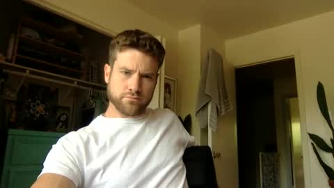 Dr. Love online show from 09.15.25