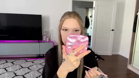 Alisa online show from 02.10.26