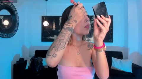 Tara Lawrence online show from 03.09.25