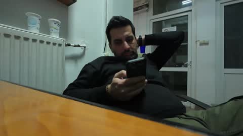 tarkan198 online show from 02.12.25