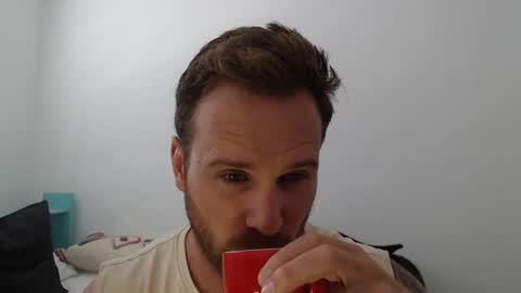 Snapshot of tarzan_thejungleboy chatting on 11.10.25 Tarzan online show from 11.10.25