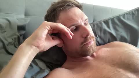 Snapshot of tarzan_thejungleboy chatting on 11.21.25 Tarzan online show from 11.21.25